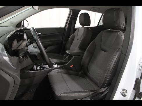 Used 2024 Buick Encore GX Preferred image 5