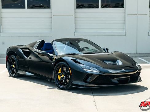 Used 2022 Ferrari F8 Tributo image 49