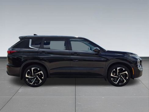 Used 2022 Mitsubishi Outlander ES AWD/4WD image 7
