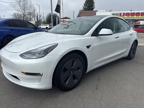 Used 2021 Tesla Model 3 Long Range image 2
