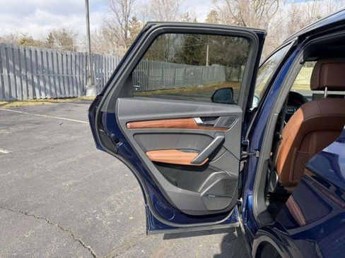 Certified 2022 Audi Q5 2.0T Premium Plus w/ Premium Plus Package image 20