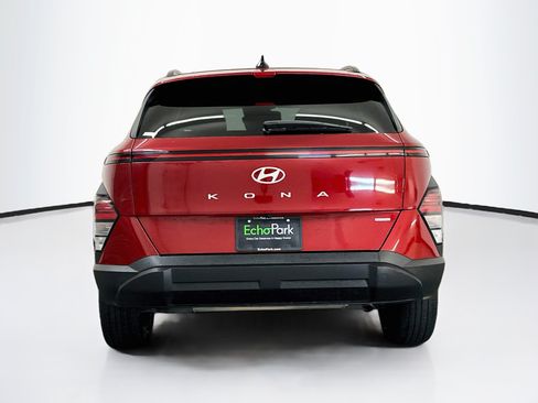 Used 2025 Hyundai Kona SEL AWD/4WD image 7