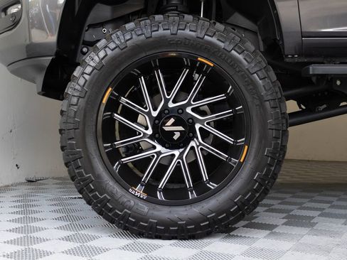 Used 2025 RAM 2500 Laramie w/ Night Edition AWD/4WD image 10