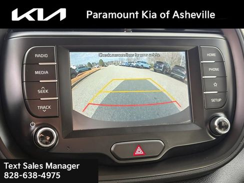 Used 2020 Kia Soul LX image 10