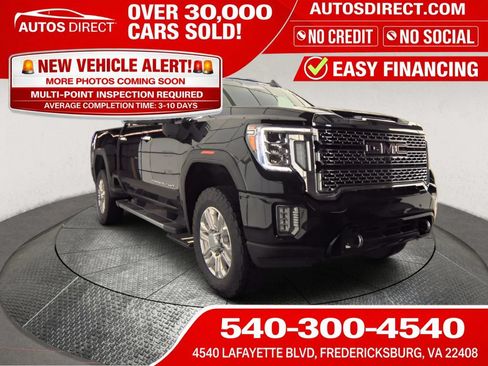 Used 2022 GMC Sierra 2500 Denali AWD/4WD image 1
