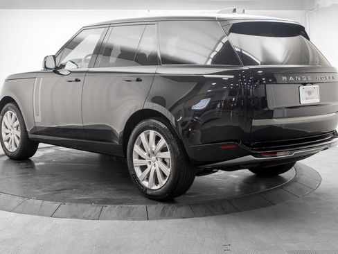 Used 2023 Land Rover Range Rover SE AWD/4WD image 5