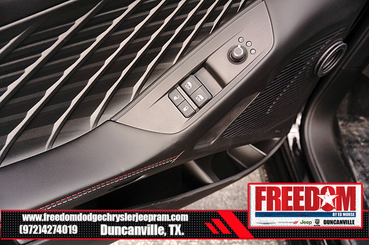 New 2026 Dodge Charger Scat Pack w/ Blacktop Package AWD/4WD image 36