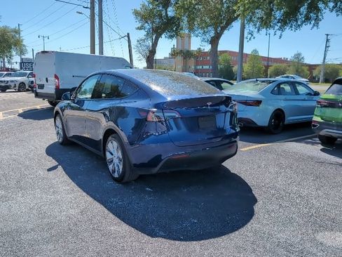 Used 2023 Tesla Model Y Long Range image 4