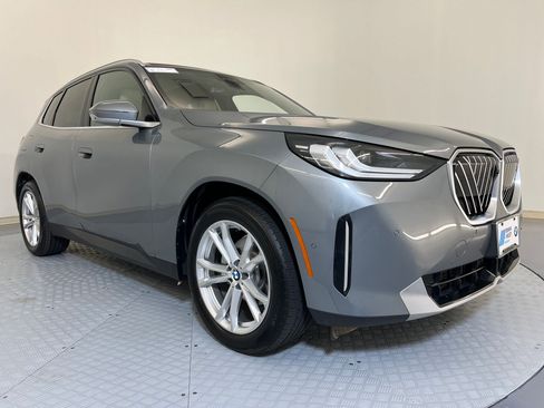 Used 2025 BMW X3 xDrive30i image 7