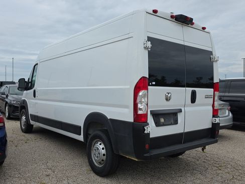 Used 2023 RAM ProMaster 2500 FWD image 2