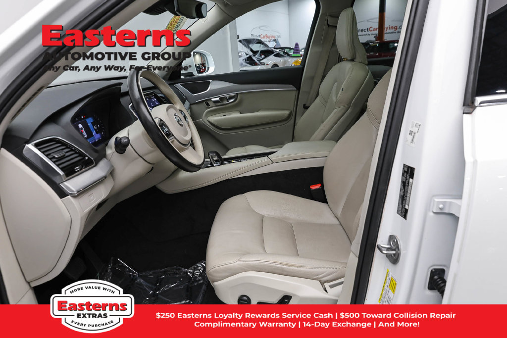 Used 2023 Volvo XC90 B5 Core AWD/4WD image 15