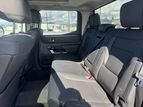 Used 2023 Toyota Tundra Limited image 4