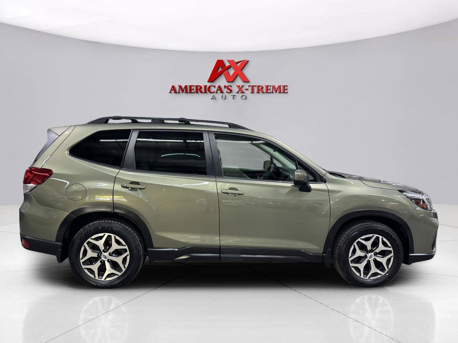 Used 2021 Subaru Forester Premium w/ Popular Package #1 AWD/4WD image 7