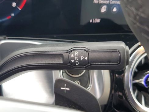 Used 2022 Mercedes-Benz GLB 250 image 25