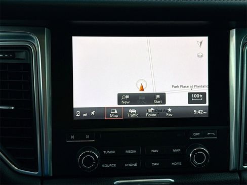 Used 2018 Porsche Macan GTS w/ Premium Package Plus image 14