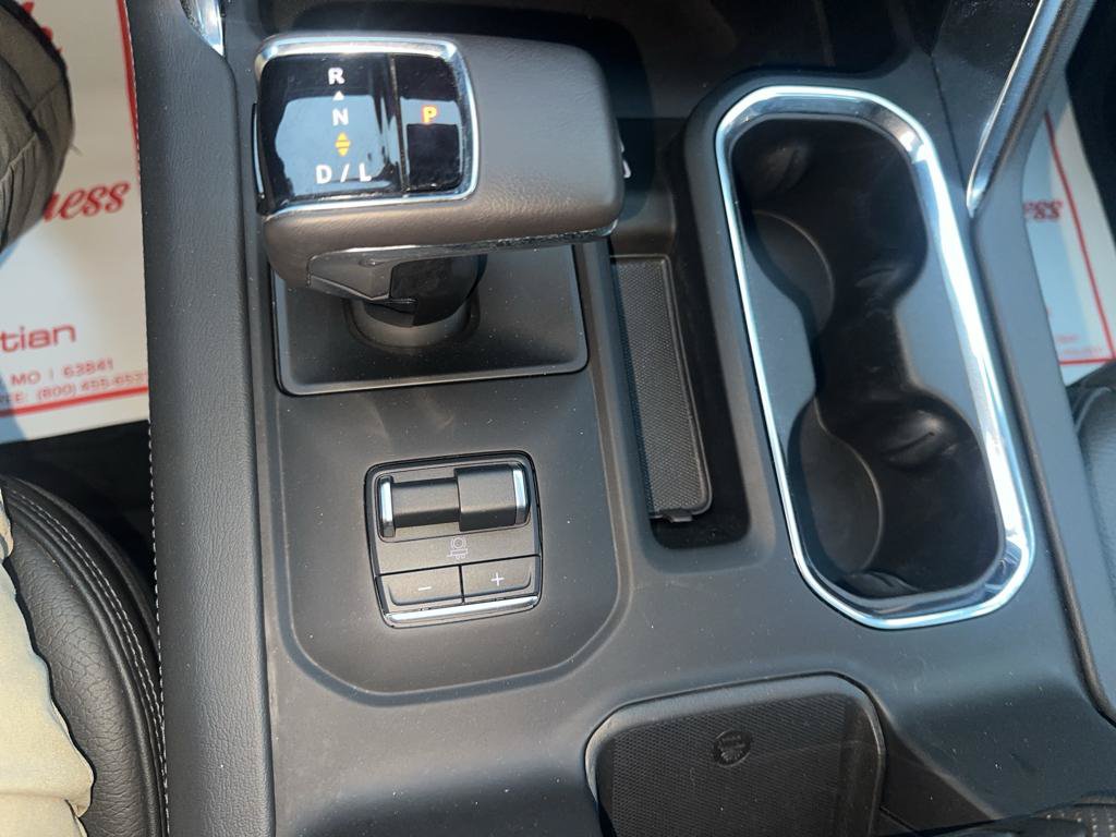 Used 2022 GMC Sierra 1500 Denali AWD/4WD image 19