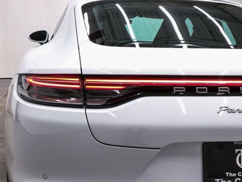 Used 2023 Porsche Panamera 4 Platinum Edition AWD/4WD image 52