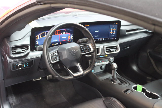 Used 2025 Ford Mustang Premium RWD image 12
