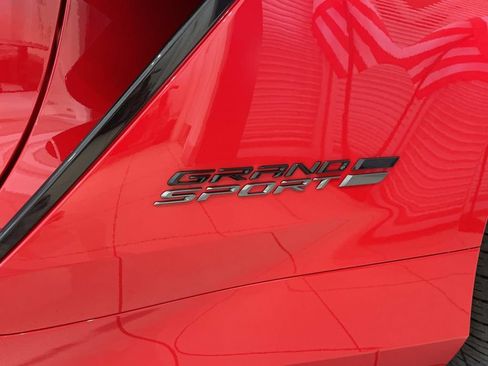 Used 2027 Chevrolet Corvette Grand Sport RWD image 8
