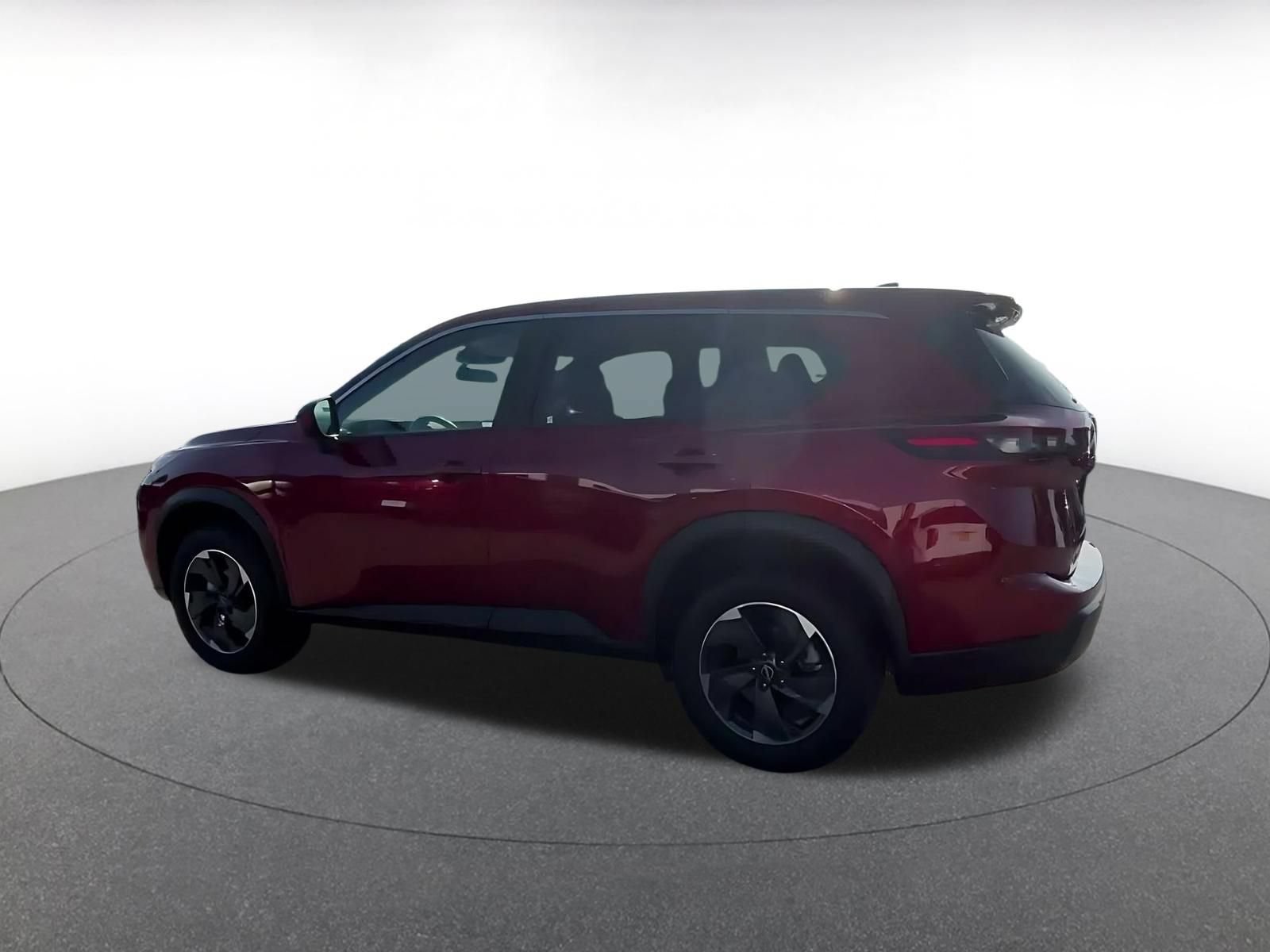 Used 2025 Nissan Rogue SV AWD/4WD image 8