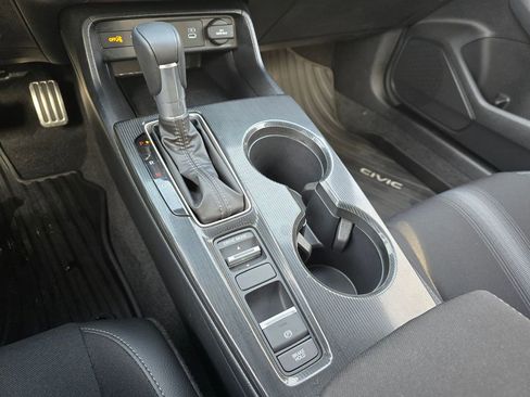 Certified 2025 Honda Civic Sport image 24