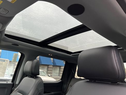 New 2026 Ford F350 Lariat w/ Lariat Ultimate Package image 24