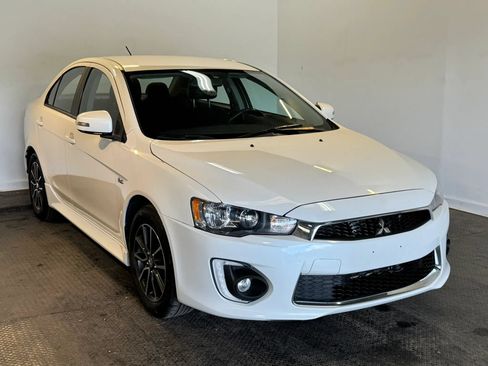 Used 2017 Mitsubishi Lancer ES FWD image 3