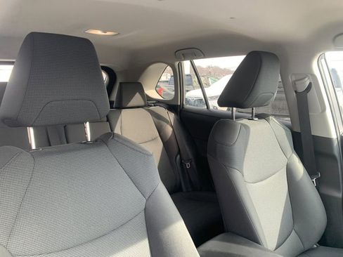 New 2025 Toyota RAV4 LE image 18