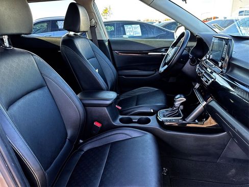 Used 2021 Kia Seltos EX image 24