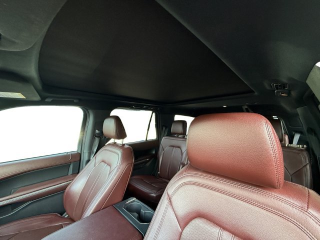 Used 2022 Ford Expedition Limited RWD image 24