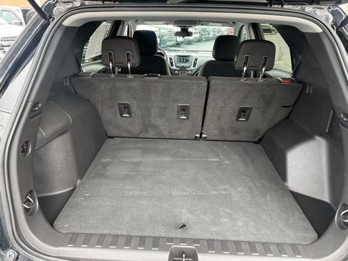 Used 2019 Chevrolet Equinox LT image 18