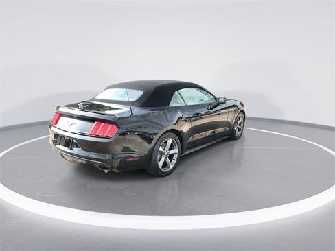 Used 2015 Ford Mustang V6 w/ Equipment Group 051A image 8