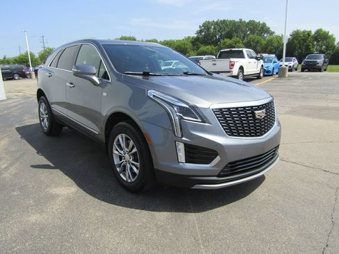 Used 2021 Cadillac XT5 Premium Luxury AWD/4WD image 10