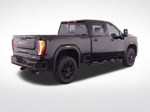 New 2026 GMC Sierra 2500 AT4 w/ Technology Package AWD/4WD image 7
