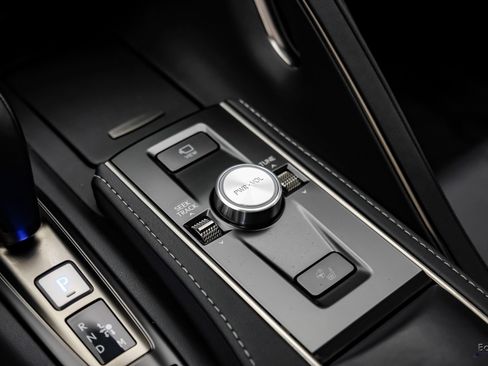 Used 2024 Lexus LC 500 Convertible w/ Touring Package RWD image 48