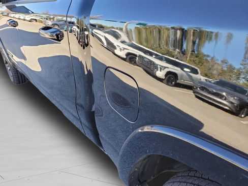 Used 2022 RAM 1500 Limited w/ Night Edition image 24