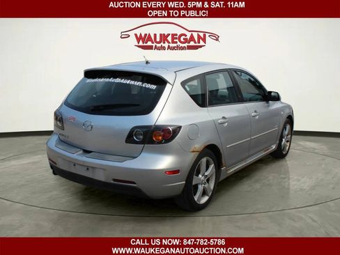 Used 2006 MAZDA MAZDA3 s FWD image 4