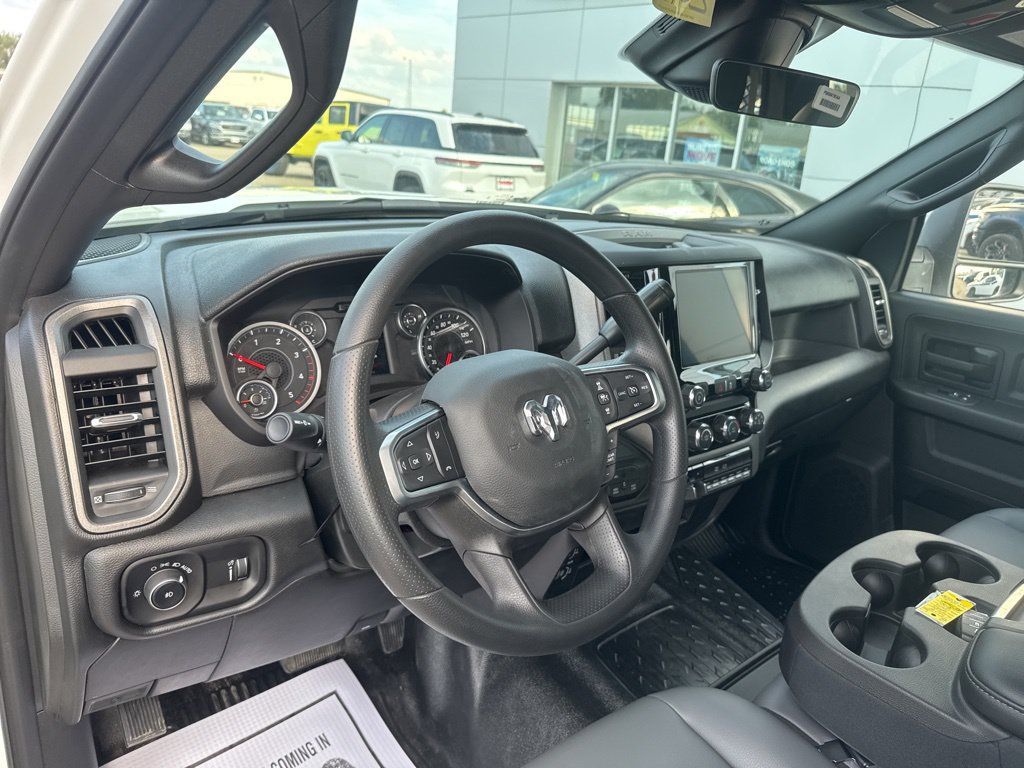 New 2025 RAM 4500 Tradesman AWD/4WD image 15