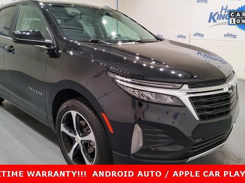 Used 2023 Chevrolet Equinox LT image 2