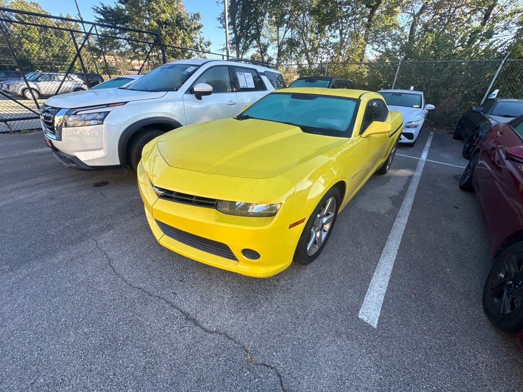 Used 2014 Chevrolet Camaro LS RWD image 2