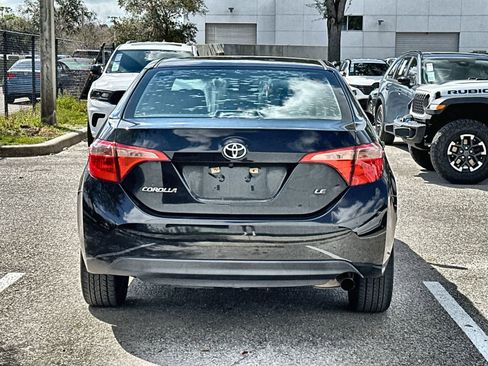 Used 2019 Toyota Corolla LE image 6