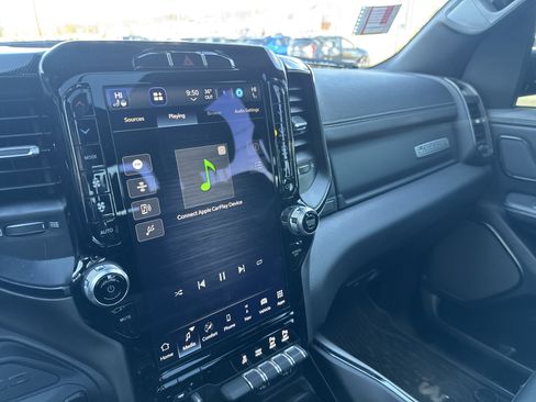 Used 2022 RAM 1500 Laramie image 22