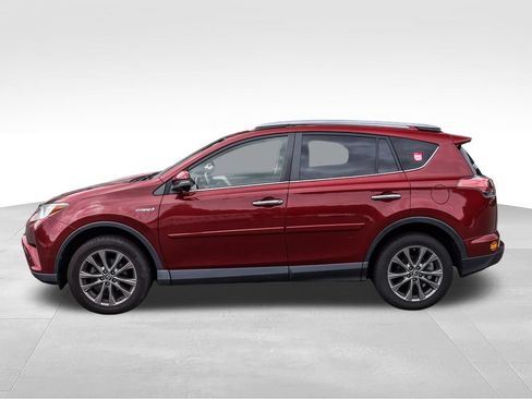 Used 2018 Toyota RAV4 Limited w/ Advanced Technology Package AWD/4WD image 7