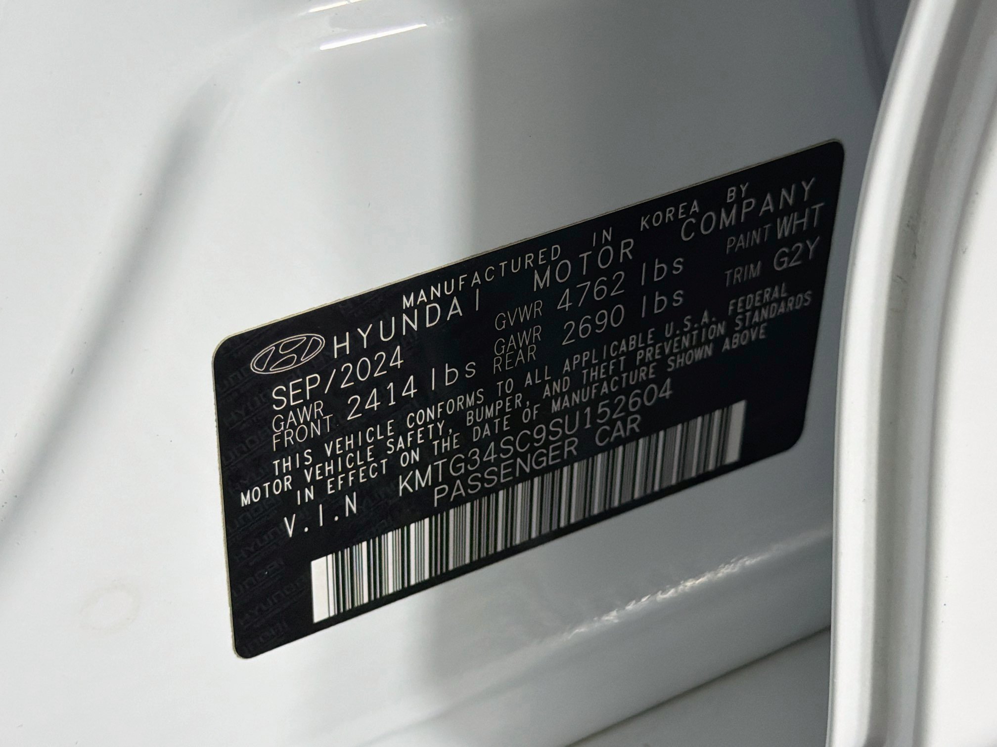 Used 2025 Genesis G70 2.5T RWD image 12
