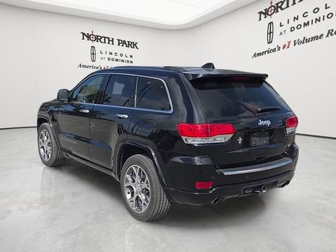 Used 2021 Jeep Grand Cherokee Overland w/ Trailer Tow Group IV RWD image 3
