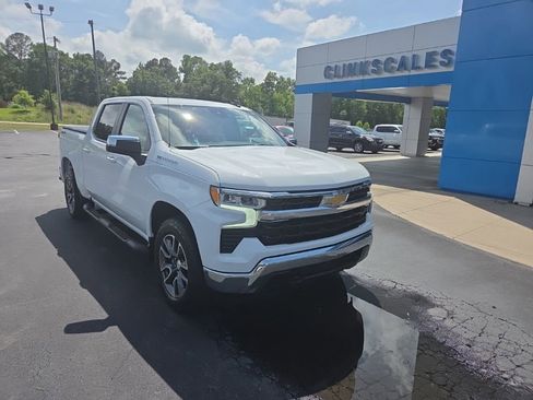 Used 2023 Chevrolet Silverado 1500 LT AWD/4WD image 1