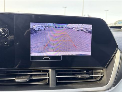 Used 2024 Chevrolet Trax LS image 14