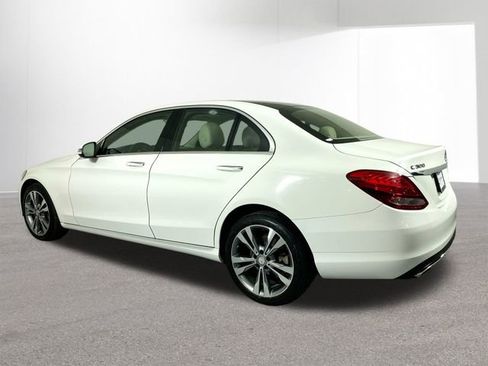 Used 2017 Mercedes-Benz C 300 4MATIC Sedan image 30