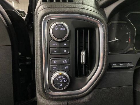 Used 2021 GMC Sierra 3500 Denali w/ Denali Black Diamond Edition image 12