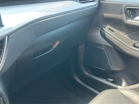 Used 2025 Ford Escape Platinum AWD/4WD image 48